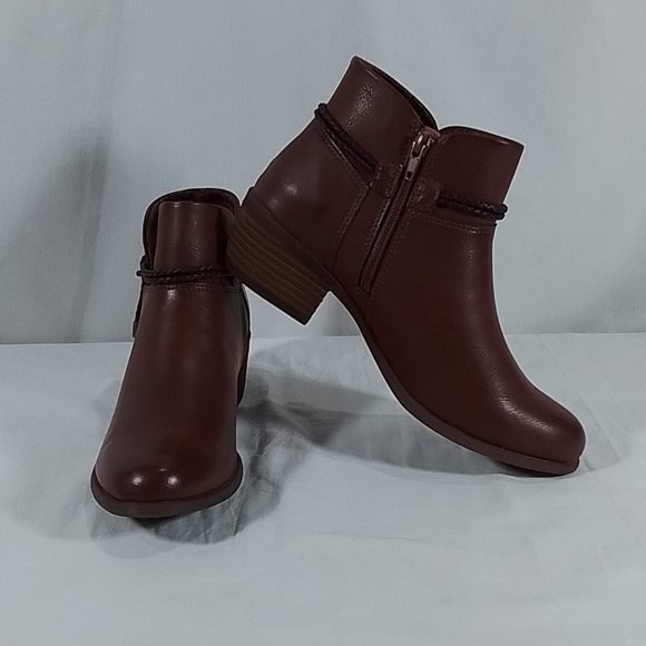 Women's BOC Lindsay Stacked Heel Bootie - Brown - 8 - NIB - Picture 1 of 7